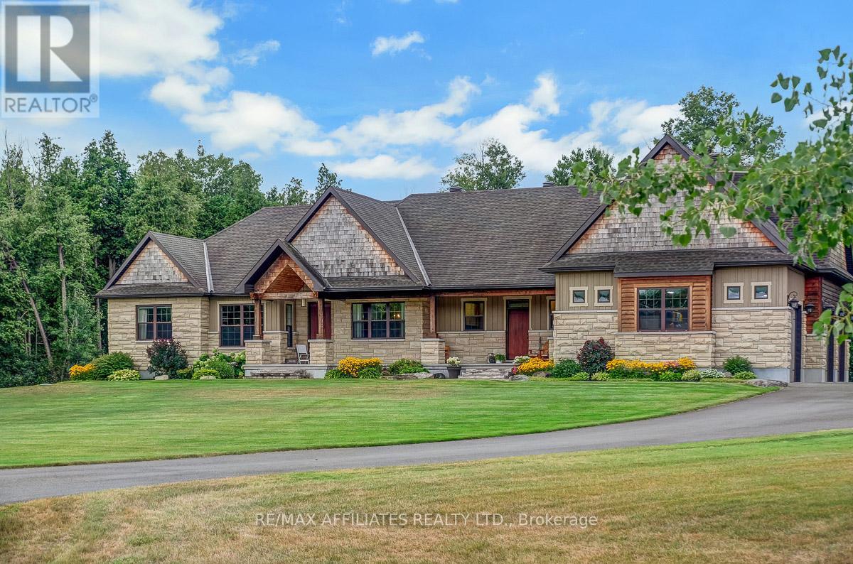 111 IRONSTONE COURT, Ottawa, Ontario