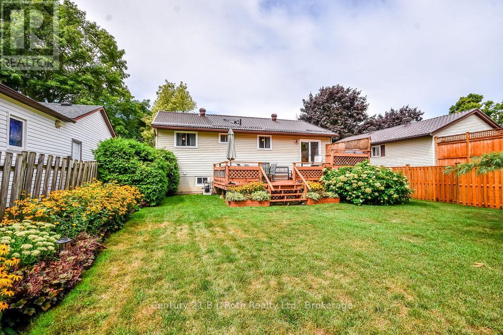 65 Lahay Avenue, Orillia, Ontario  L3V 7A2 - Photo 34 - S12364931