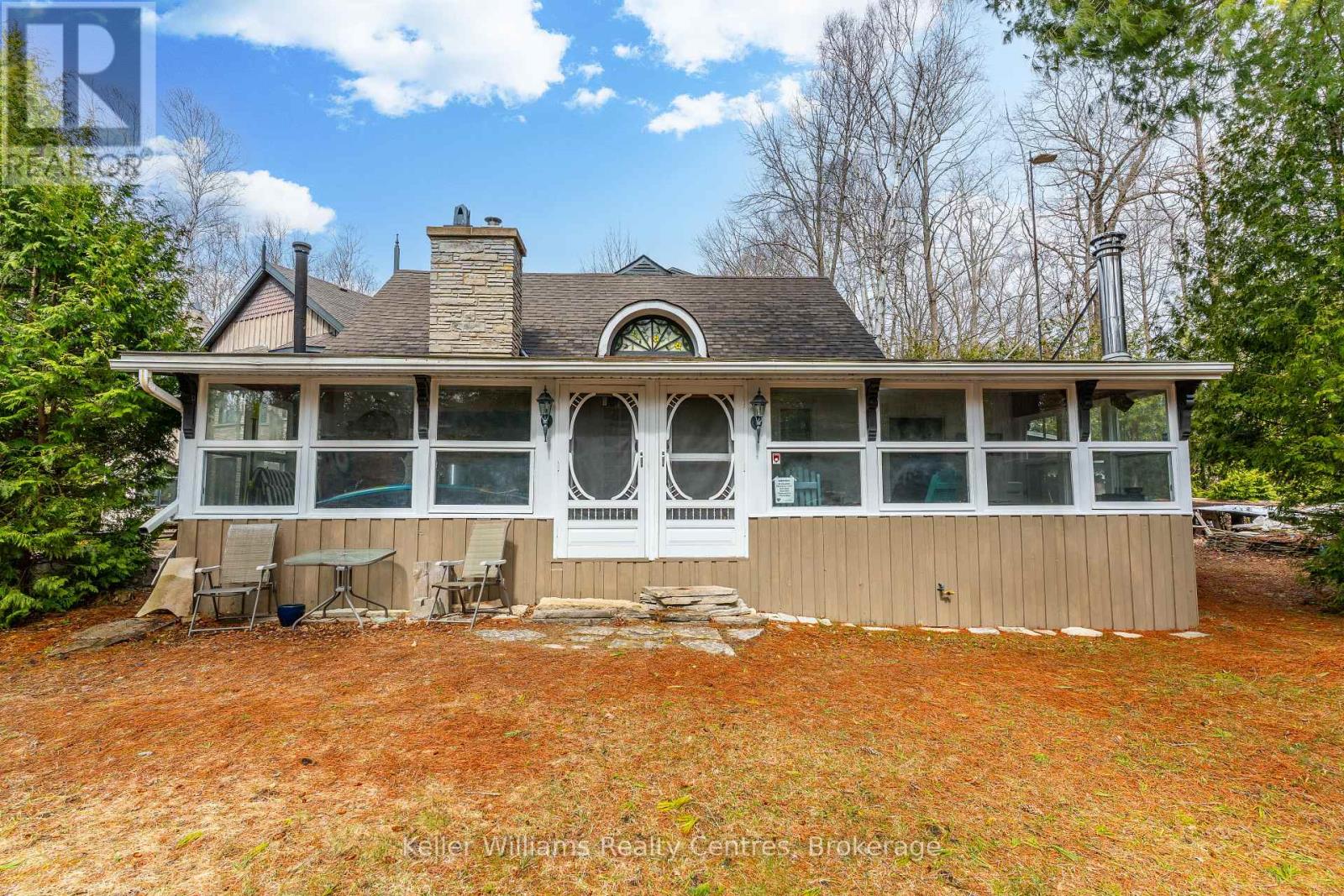 17 Thomas Street, South Bruce Peninsula, Ontario  N0H 2T0 - Photo 28 - X12364994