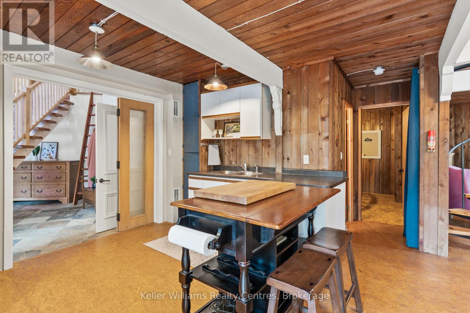 17 Thomas Street, South Bruce Peninsula, Ontario  N0H 2T0 - Photo 29 - X12364994