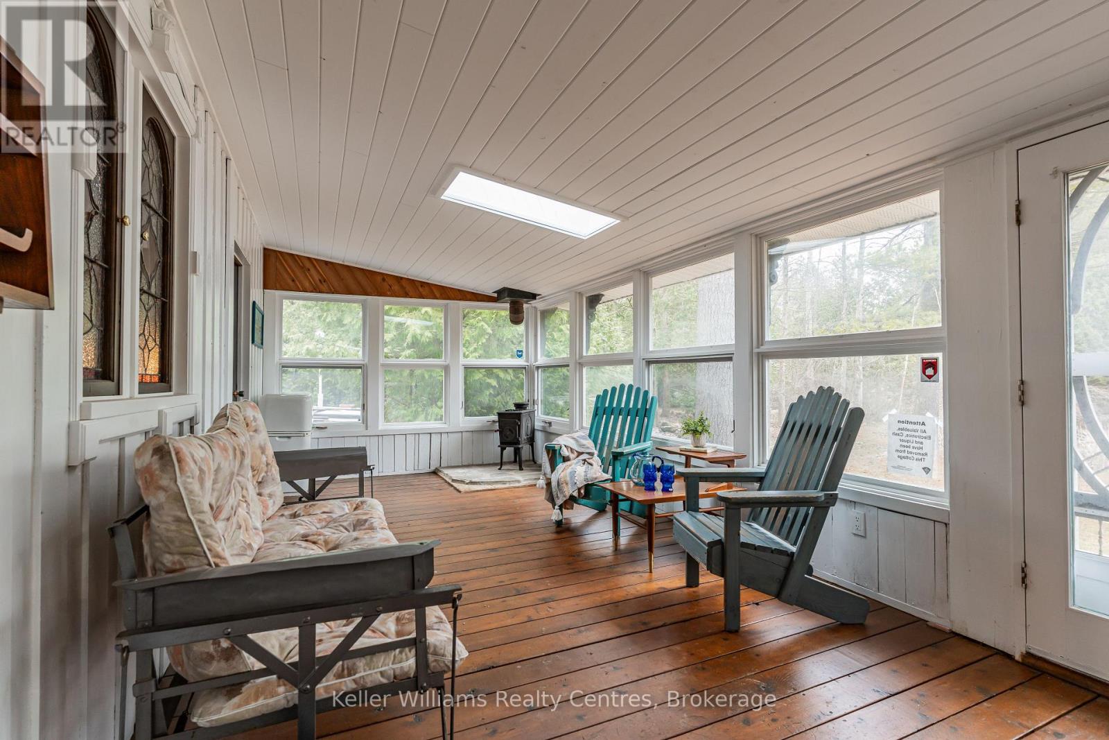 17 Thomas Street, South Bruce Peninsula, Ontario  N0H 2T0 - Photo 40 - X12364994