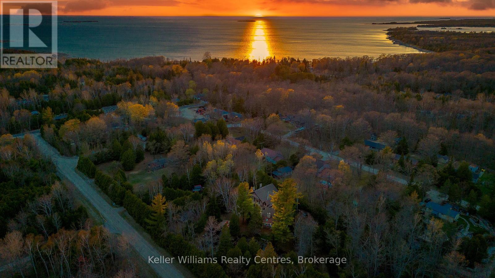 17 Thomas Street, South Bruce Peninsula, Ontario  N0H 2T0 - Photo 45 - X12364994