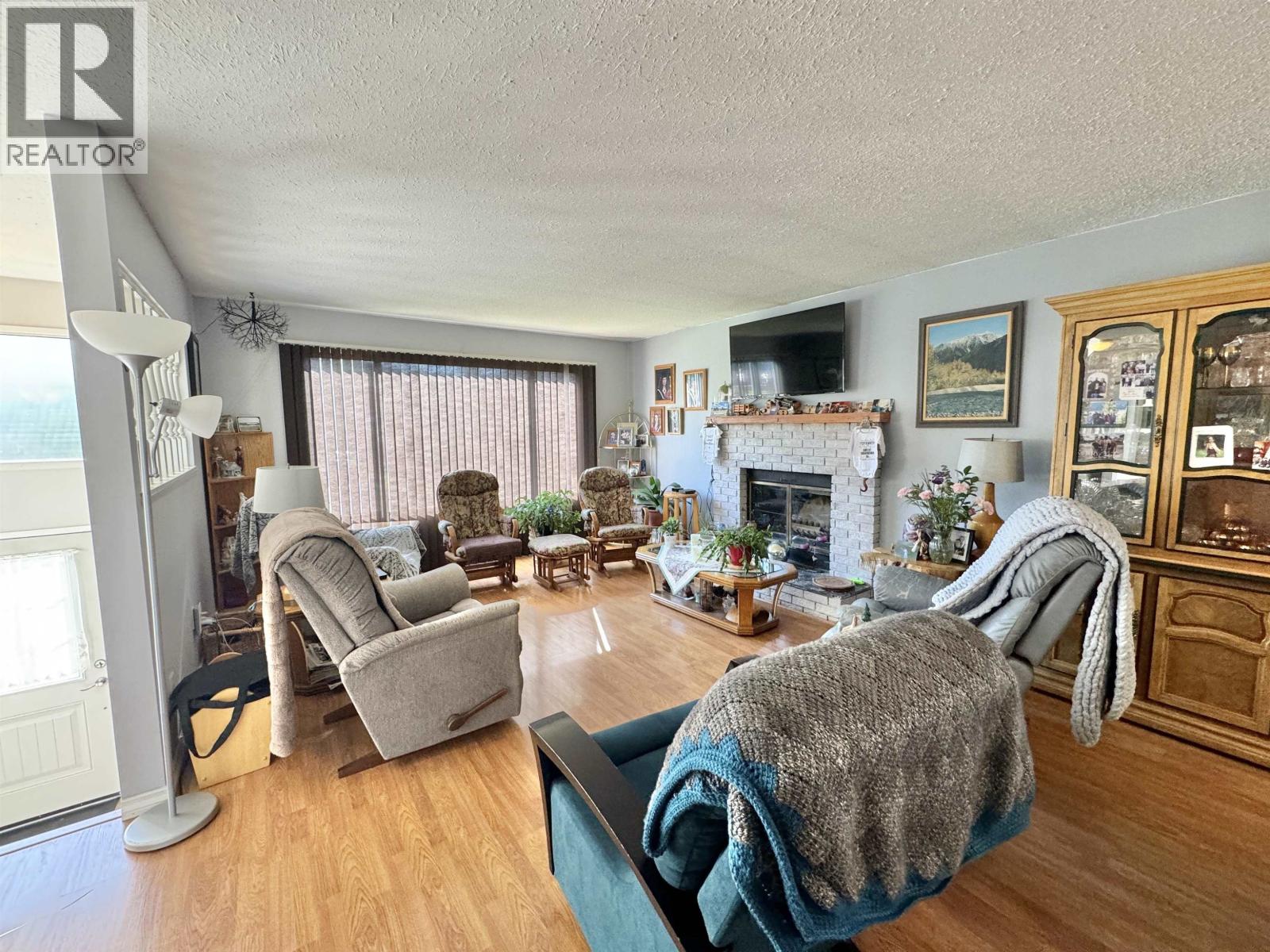 225 Litzenburg Crescent, Williams Lake, British Columbia  V2G 4G7 - Photo 4 - R3040555