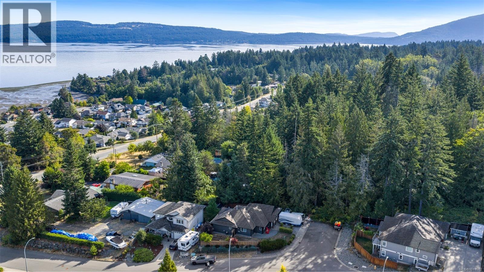 1501 Treetop Close, Crofton, British Columbia  V0R 1R0 - Photo 4 - 1011982
