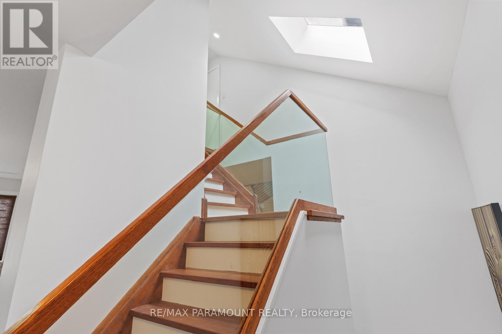 1b - 2133 Bloor Street W, Toronto, Ontario  M6S 1N2 - Photo 9 - W12364849