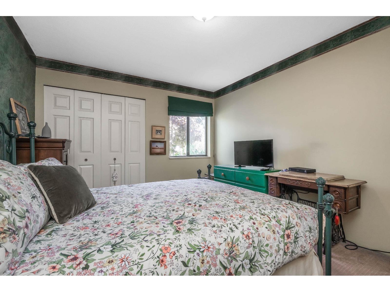 102 15290 Thrift Avenue, White Rock, British Columbia  V4B 2L2 - Photo 17 - R3040242