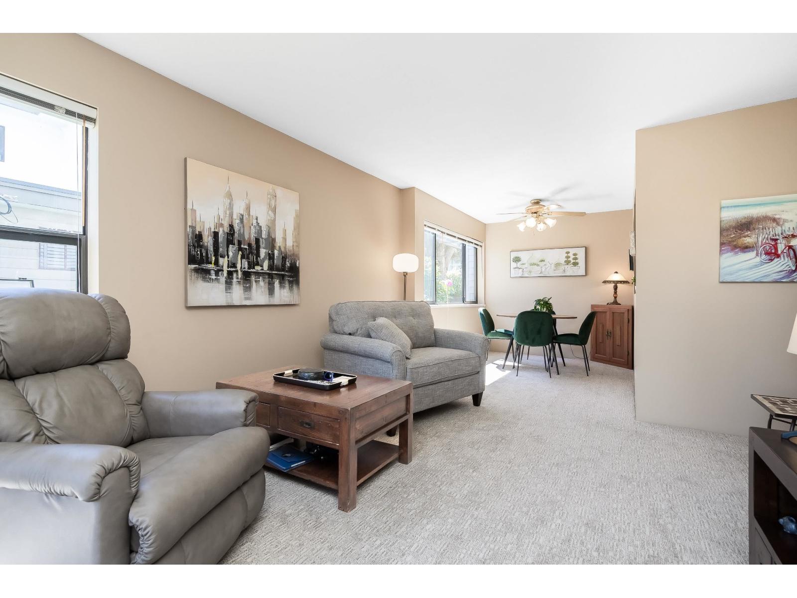 102 15290 Thrift Avenue, White Rock, British Columbia  V4B 2L2 - Photo 10 - R3040242