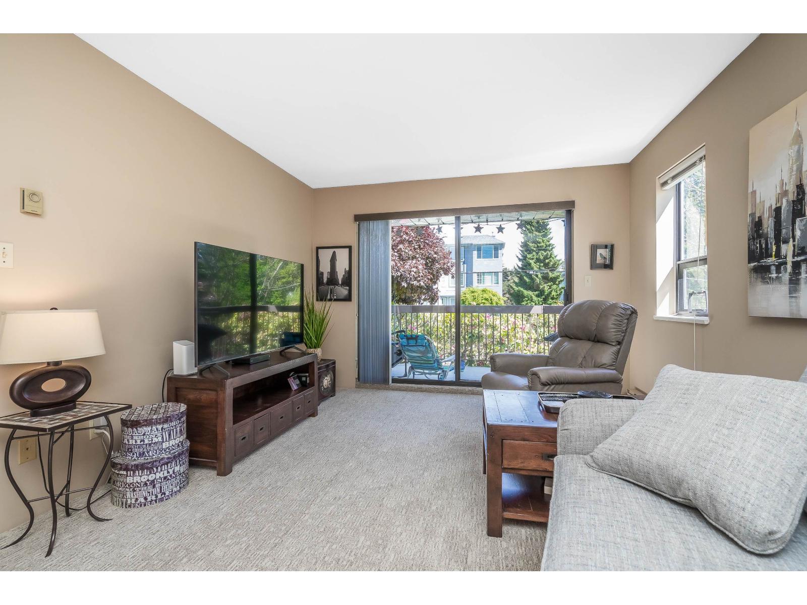 102 15290 Thrift Avenue, White Rock, British Columbia  V4B 2L2 - Photo 13 - R3040242