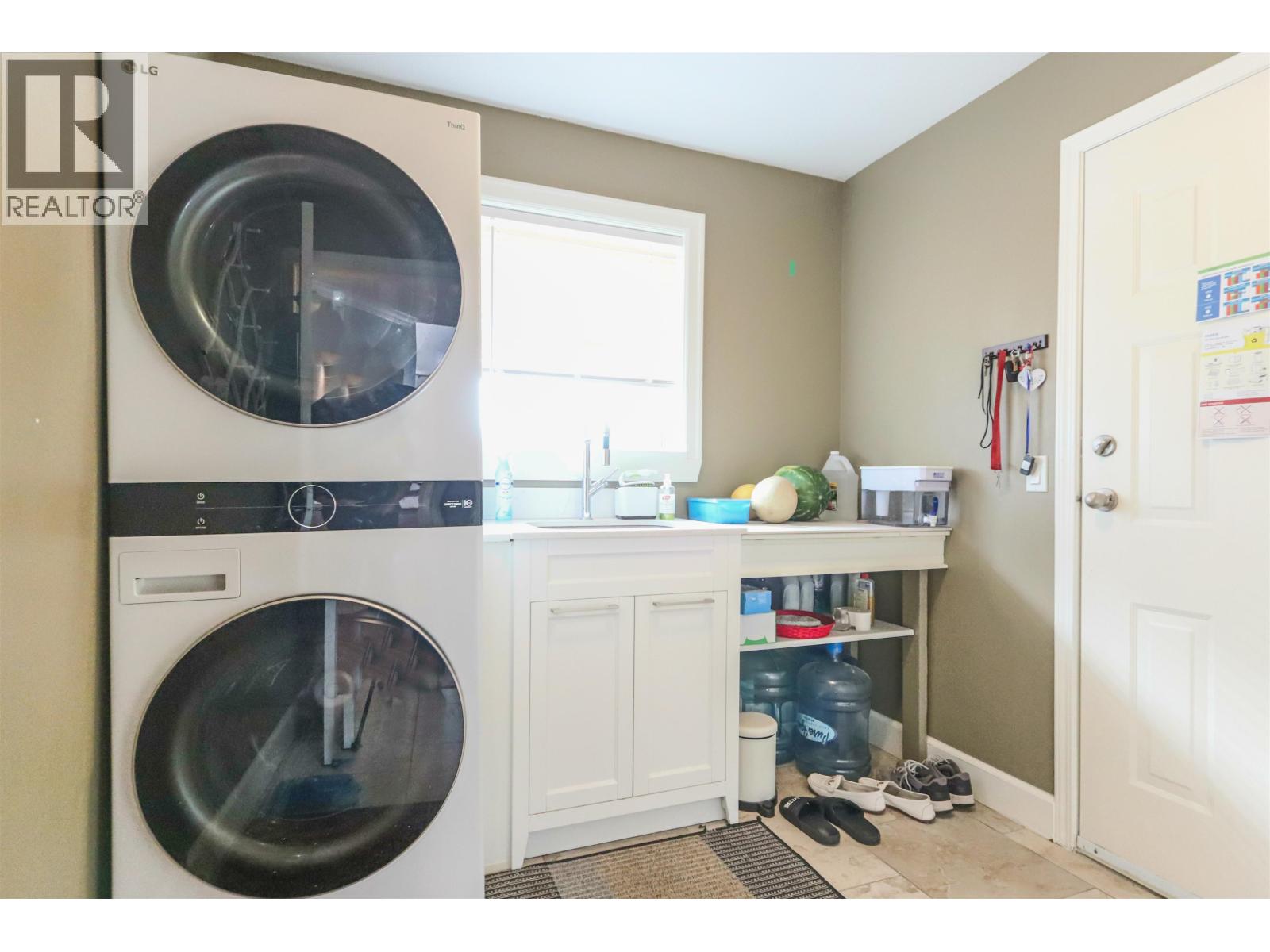 1516 Tanglewood Lane, Coquitlam, British Columbia  V3E 2V2 - Photo 18 - R3040521