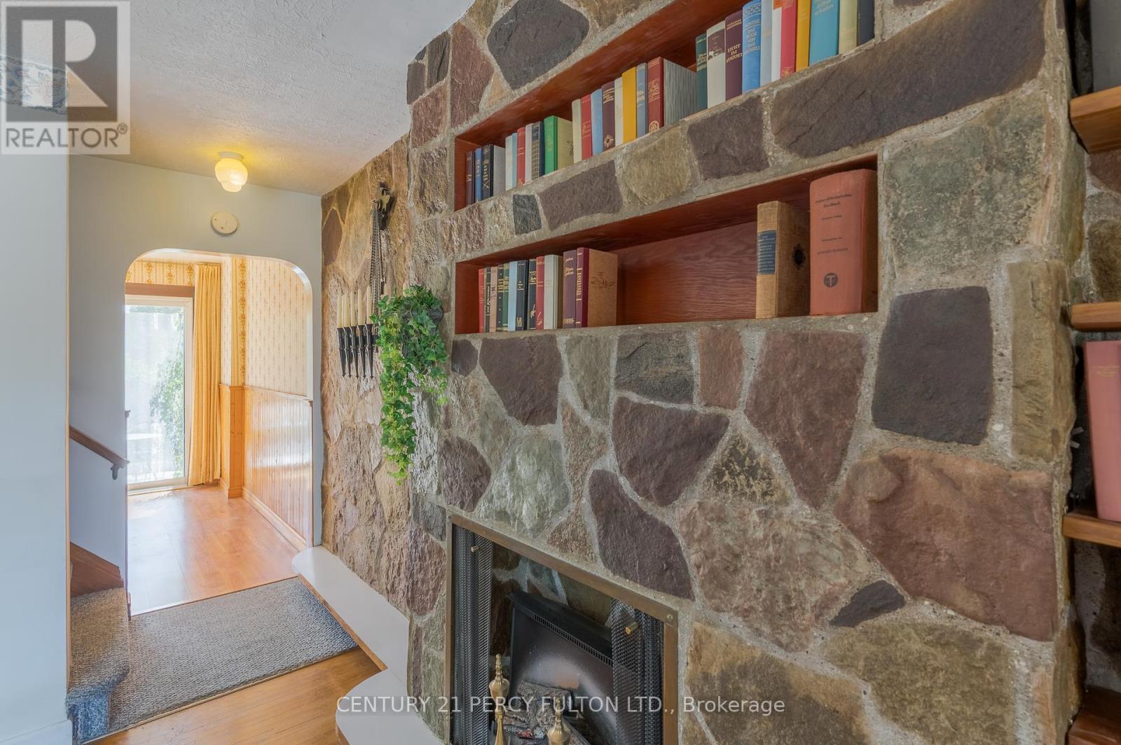 111 Short Avenue, Kawartha Lakes, Ontario  K9V 1J7 - Photo 20 - X12364839