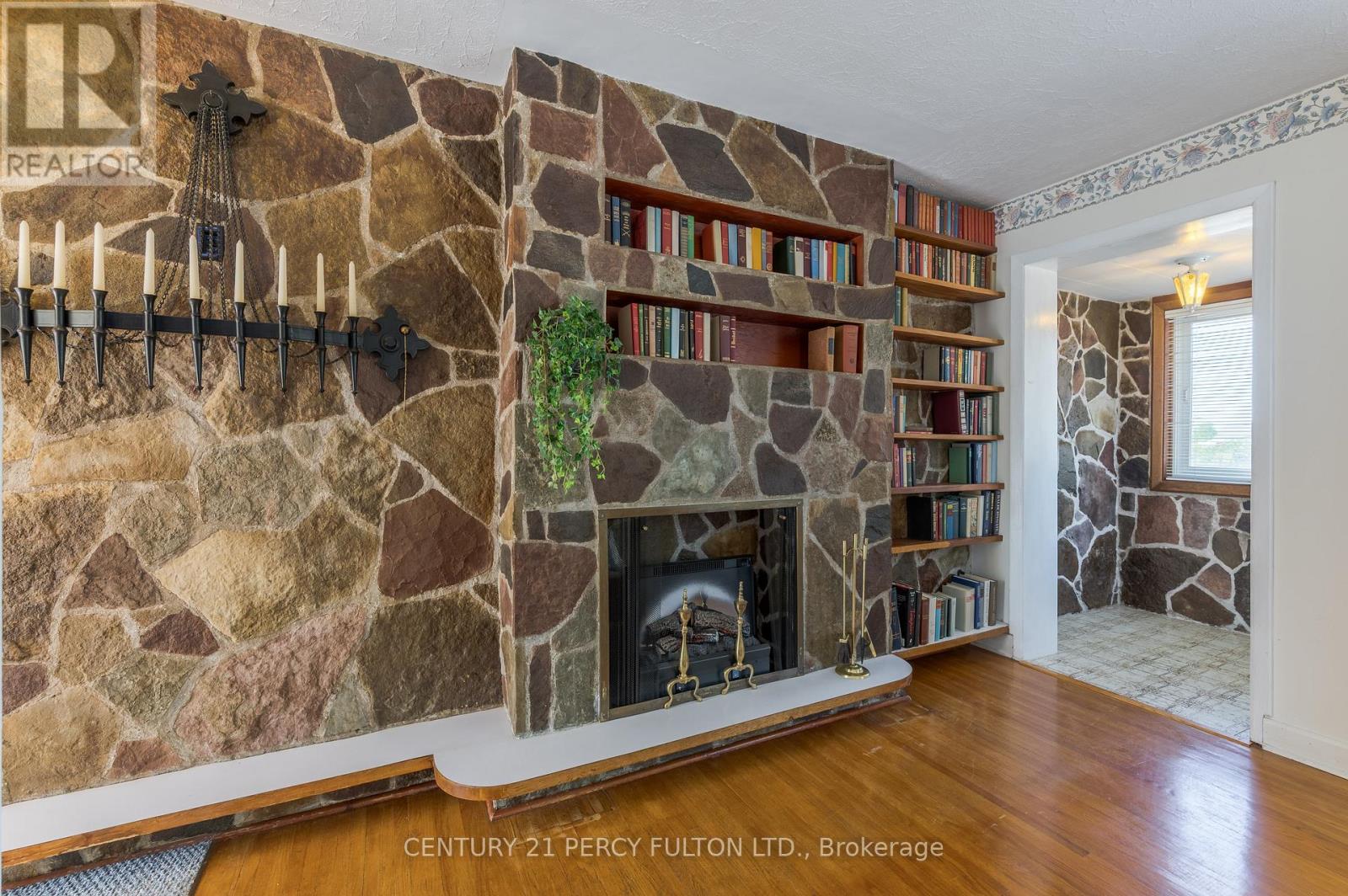 111 Short Avenue, Kawartha Lakes, Ontario  K9V 1J7 - Photo 23 - X12364839
