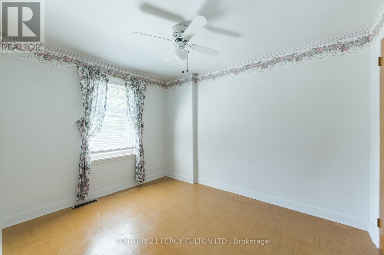 111 Short Avenue, Kawartha Lakes, Ontario  K9V 1J7 - Photo 27 - X12364839