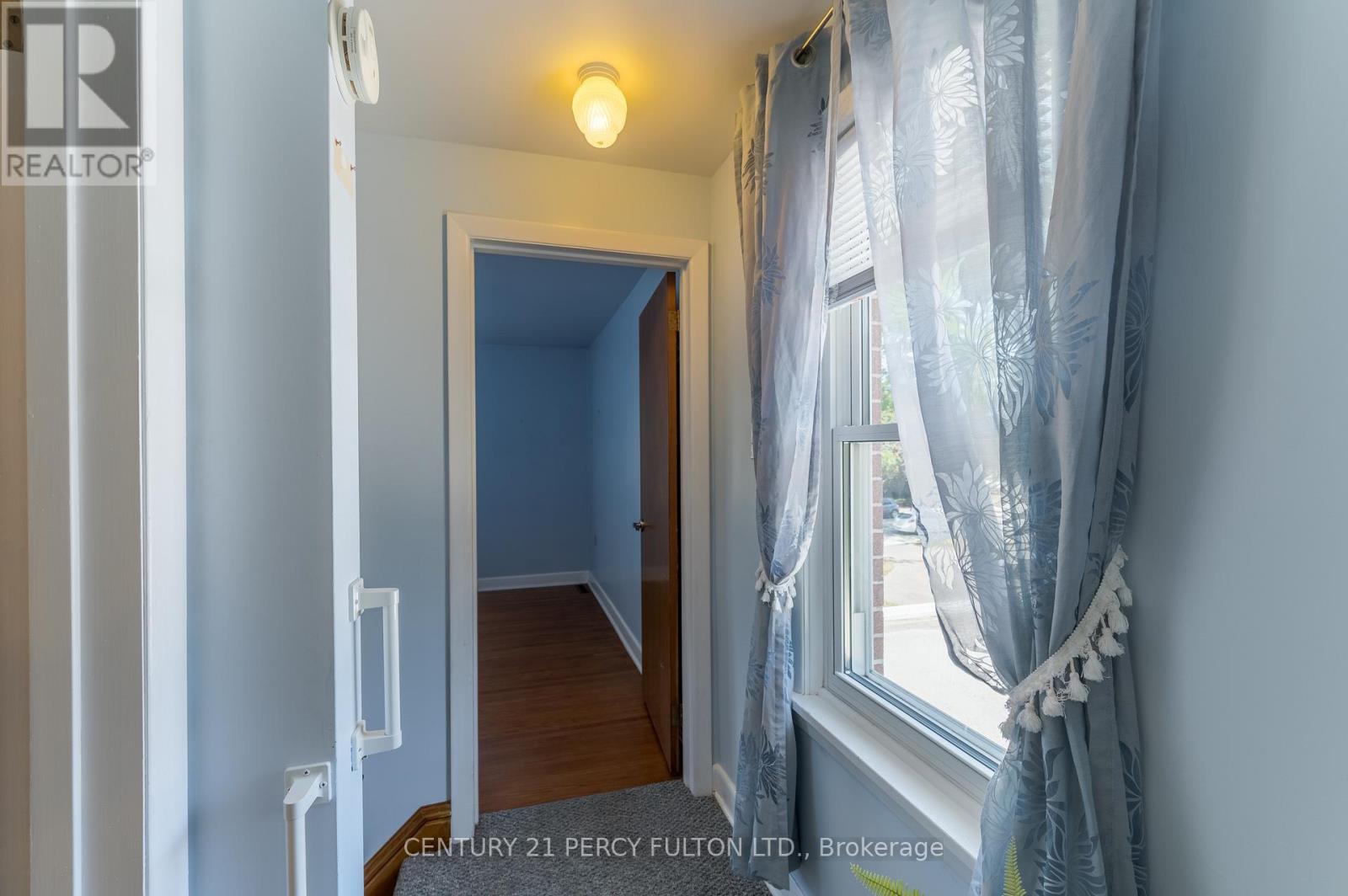 111 Short Avenue, Kawartha Lakes, Ontario  K9V 1J7 - Photo 32 - X12364839
