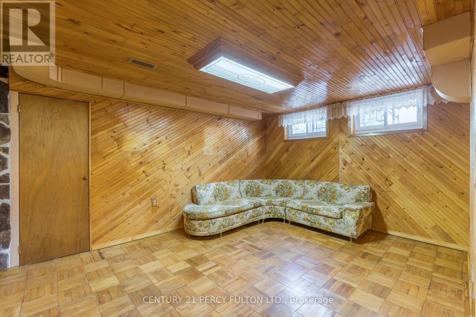 111 Short Avenue, Kawartha Lakes, Ontario  K9V 1J7 - Photo 33 - X12364839