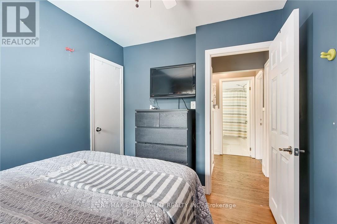 50 Sandalwood Avenue, Hamilton, Ontario  L8T 2E3 - Photo 19 - X12364841