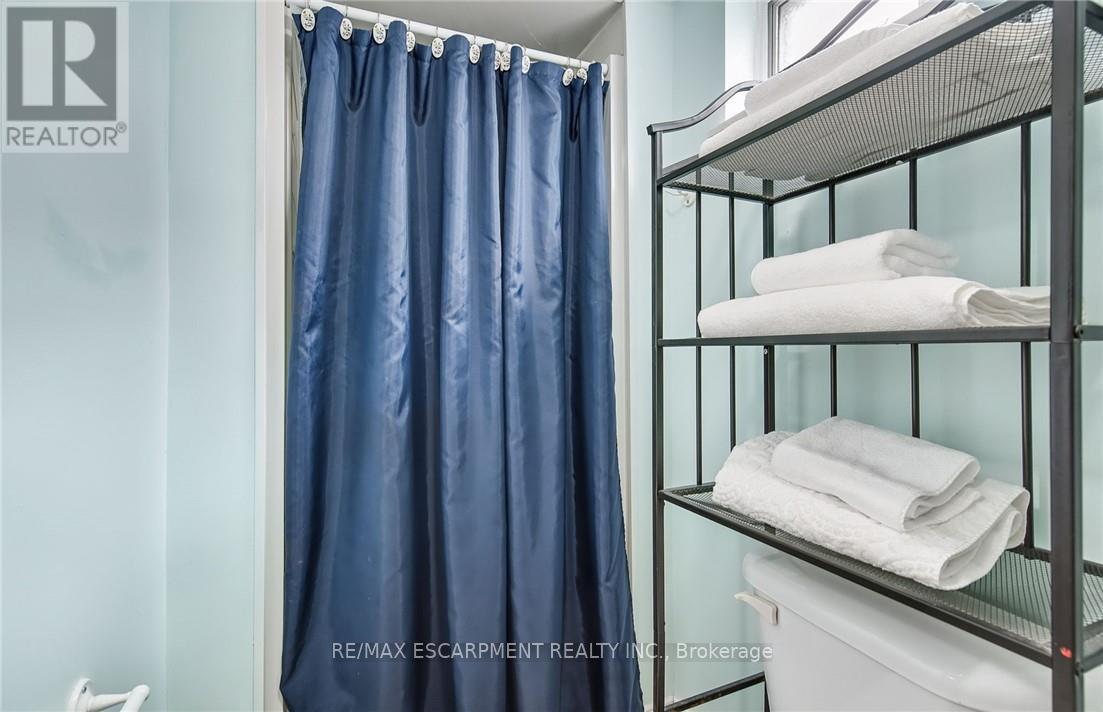 50 Sandalwood Avenue, Hamilton, Ontario  L8T 2E3 - Photo 24 - X12364841