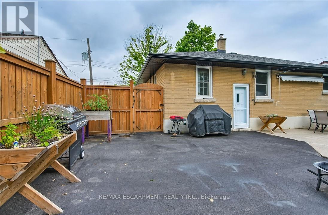 50 Sandalwood Avenue, Hamilton, Ontario  L8T 2E3 - Photo 31 - X12364841