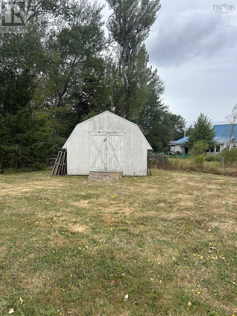 8 Smith Avenue, Springhill, Nova Scotia  B0M 1X0 - Photo 29 - 202521644