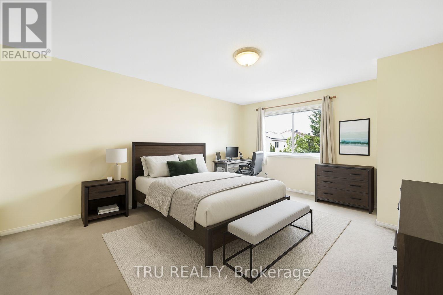 102 Southpointe Avenue, Ottawa, Ontario  K2J 4T5 - Photo 7 - X12363799