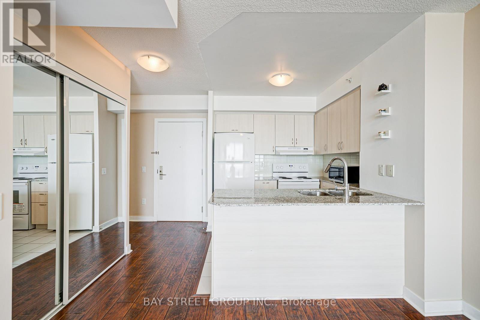 1003 - 5740 Yonge Street, Toronto, Ontario  M2M 0B1 - Photo 12 - C12365009