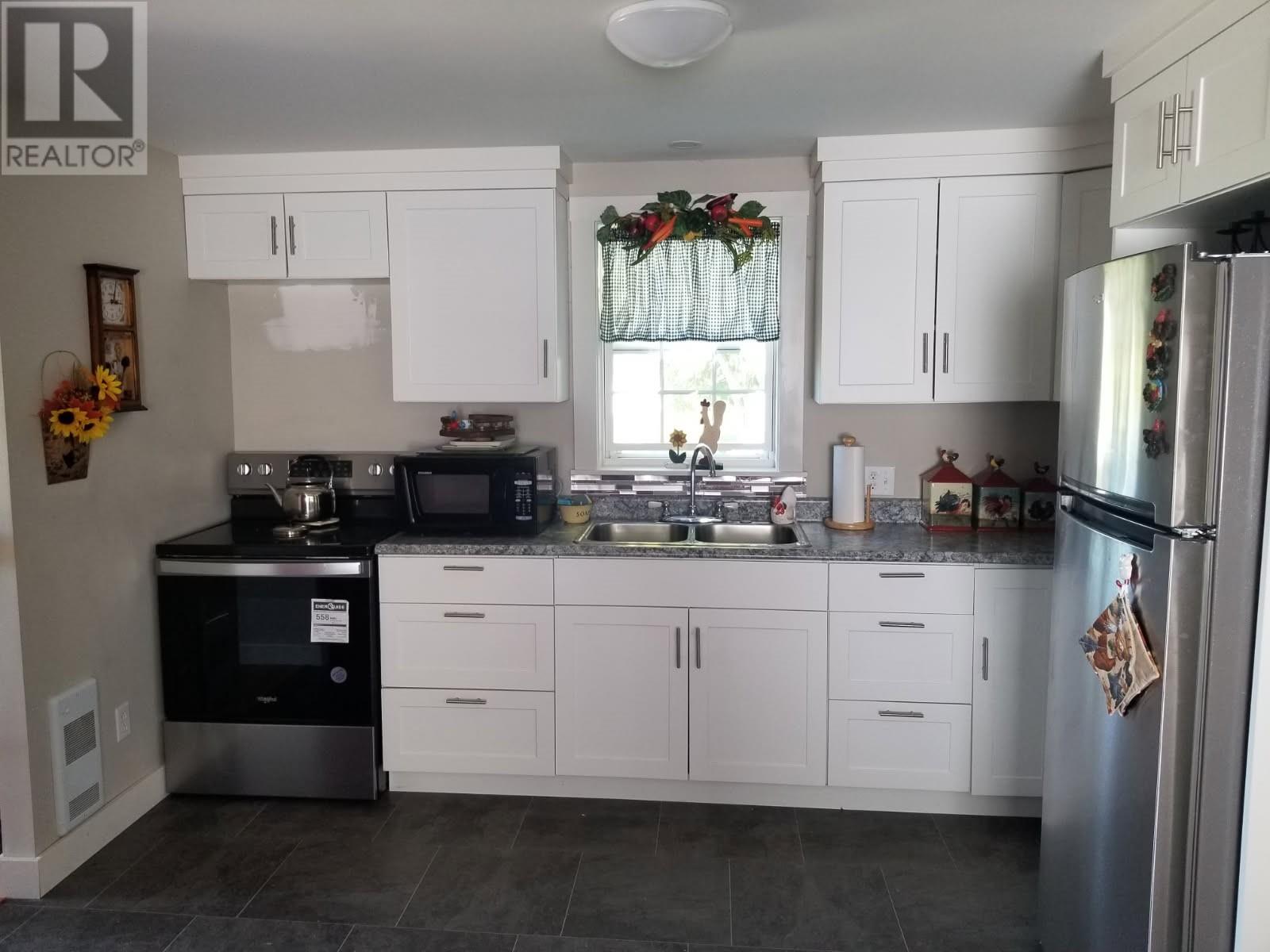 2 Salmon Cove Road, South River, Newfoundland & Labrador  A0A 3S0 - Photo 8 - 1288129