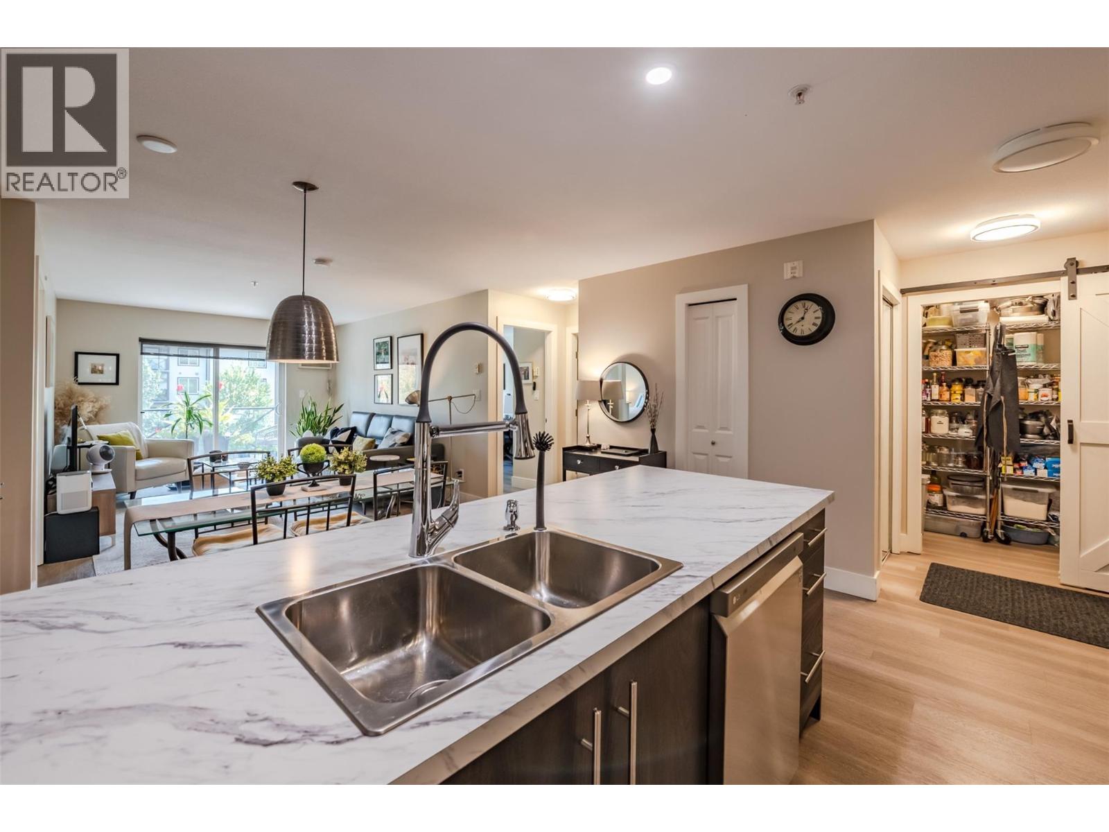 256 Hastings Avenue Unit# 316, Penticton, British Columbia  V2A 2V6 - Photo 5 - 10360235