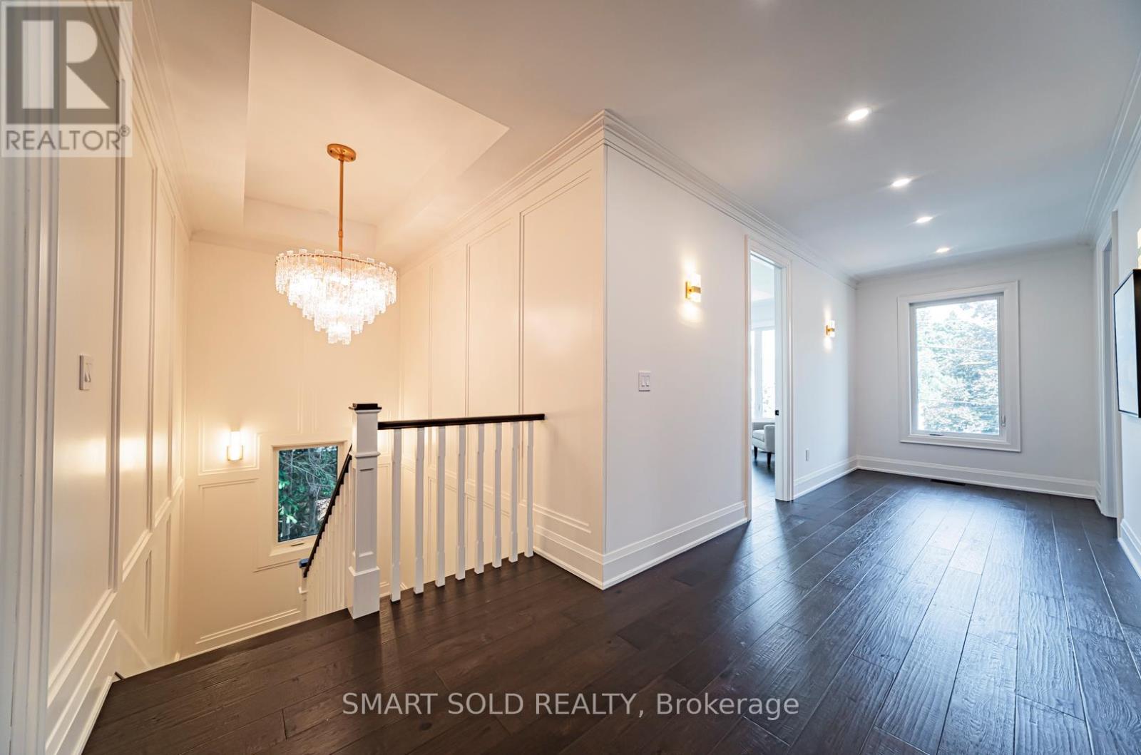 92 Lloyd Street, Whitchurch-Stouffville (Stouffville), Ontario  L4A 4J5 - Photo 13 - N12364937