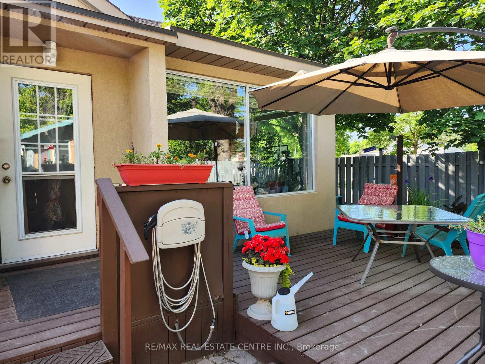 3072 Mcnaughton Avenue, Mississauga, Ontario  L4T 1R7 - Photo 3 - W12364906