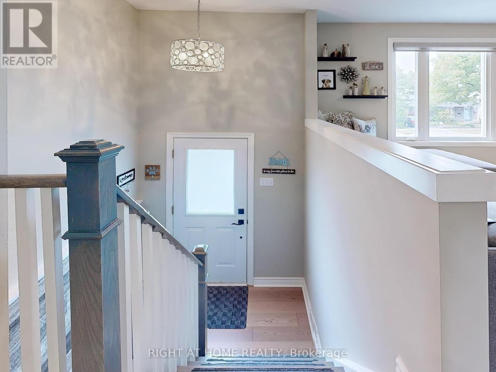 502 Galedowns Court, Mississauga, Ontario  L5A 3H9 - Photo 21 - W12364920