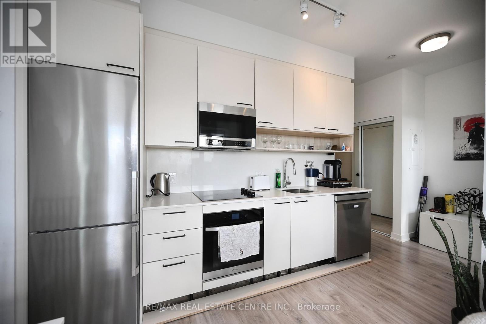 715 - 3005 Pine Glen Road S, Oakville, Ontario  L6M 4J3 - Photo 13 - W12364930