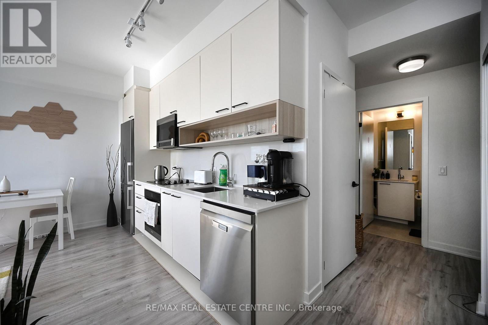 715 - 3005 Pine Glen Road S, Oakville, Ontario  L6M 4J3 - Photo 8 - W12364930