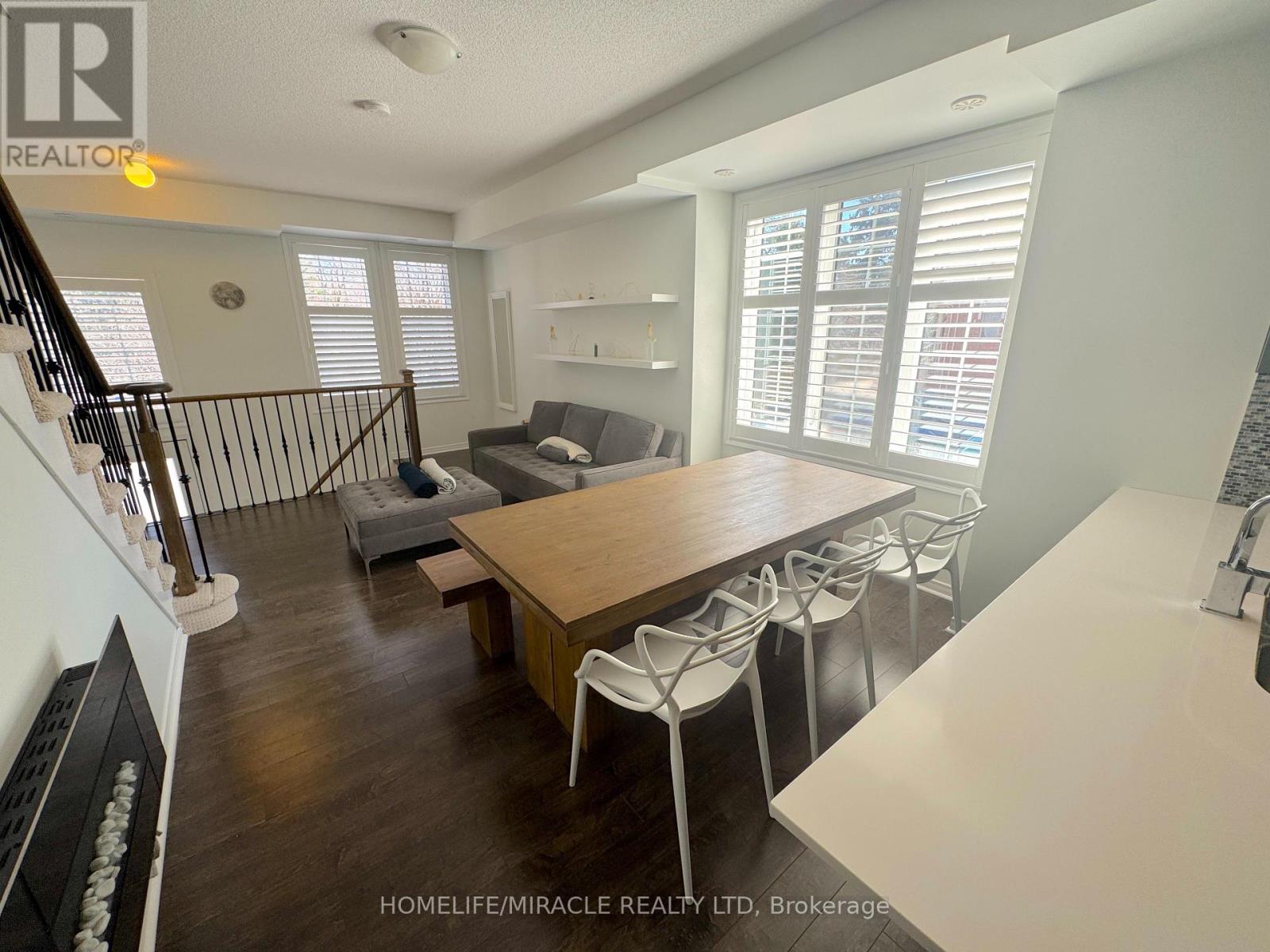 48 - 180 Howden Boulevard, Brampton, Ontario  L6S 0E6 - Photo 6 - W12364952