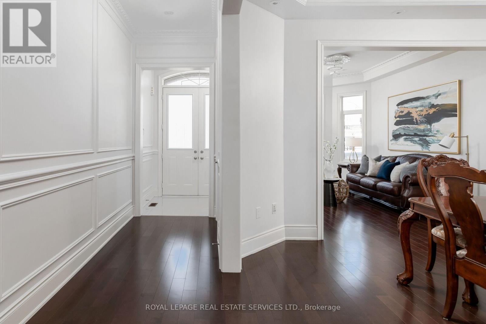 3159 William Rose Way, Oakville, Ontario  L6H 0T3 - Photo 3 - W12364954