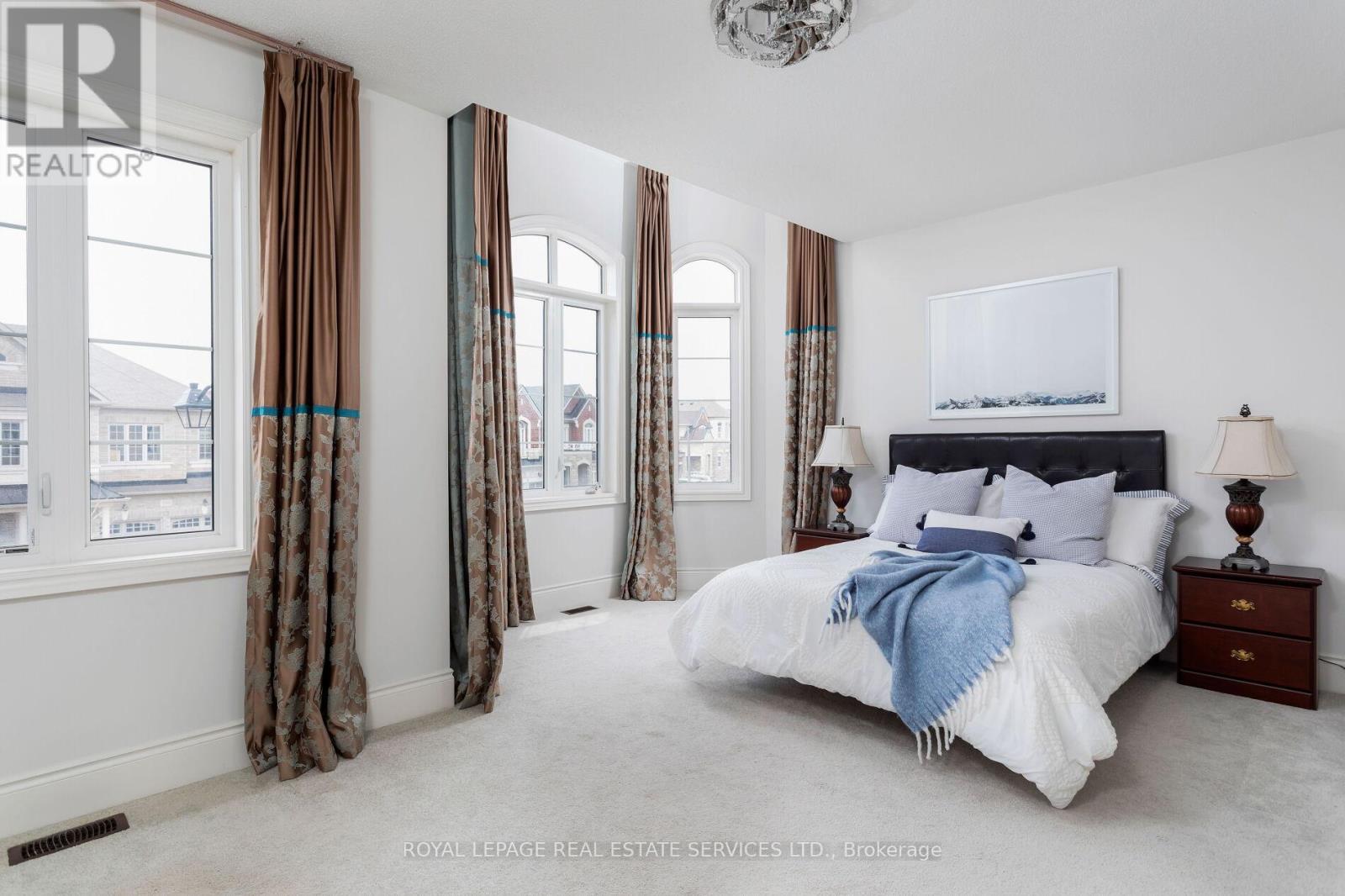 3159 William Rose Way, Oakville, Ontario  L6H 0T3 - Photo 35 - W12364954