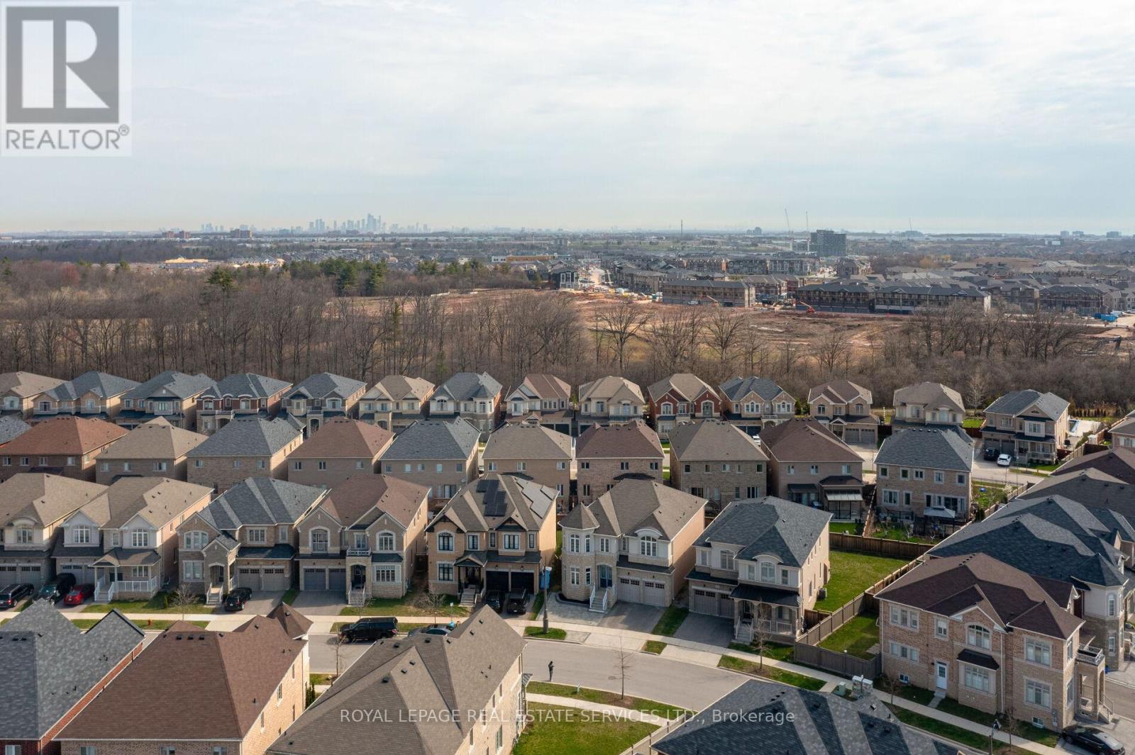 3159 William Rose Way, Oakville, Ontario  L6H 0T3 - Photo 49 - W12364954