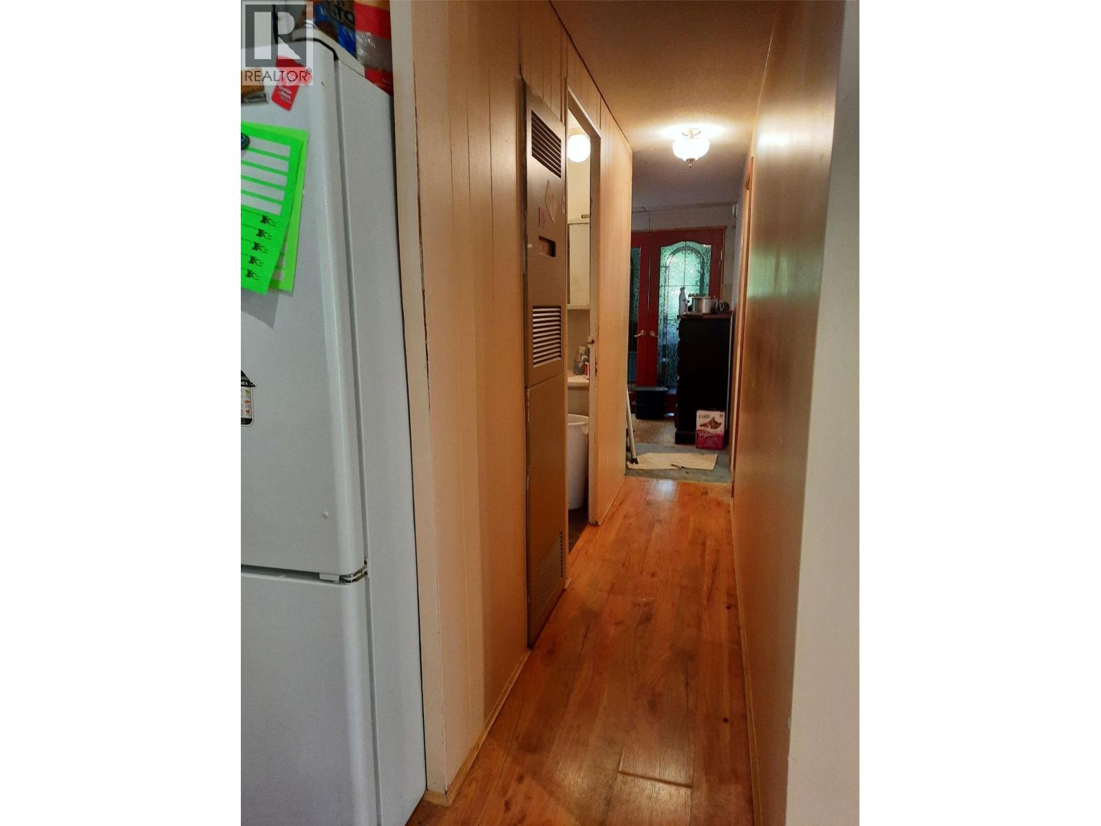 4300 Victoria Avenue E, Grand Forks, British Columbia  V0H 1H5 - Photo 16 - 10342364