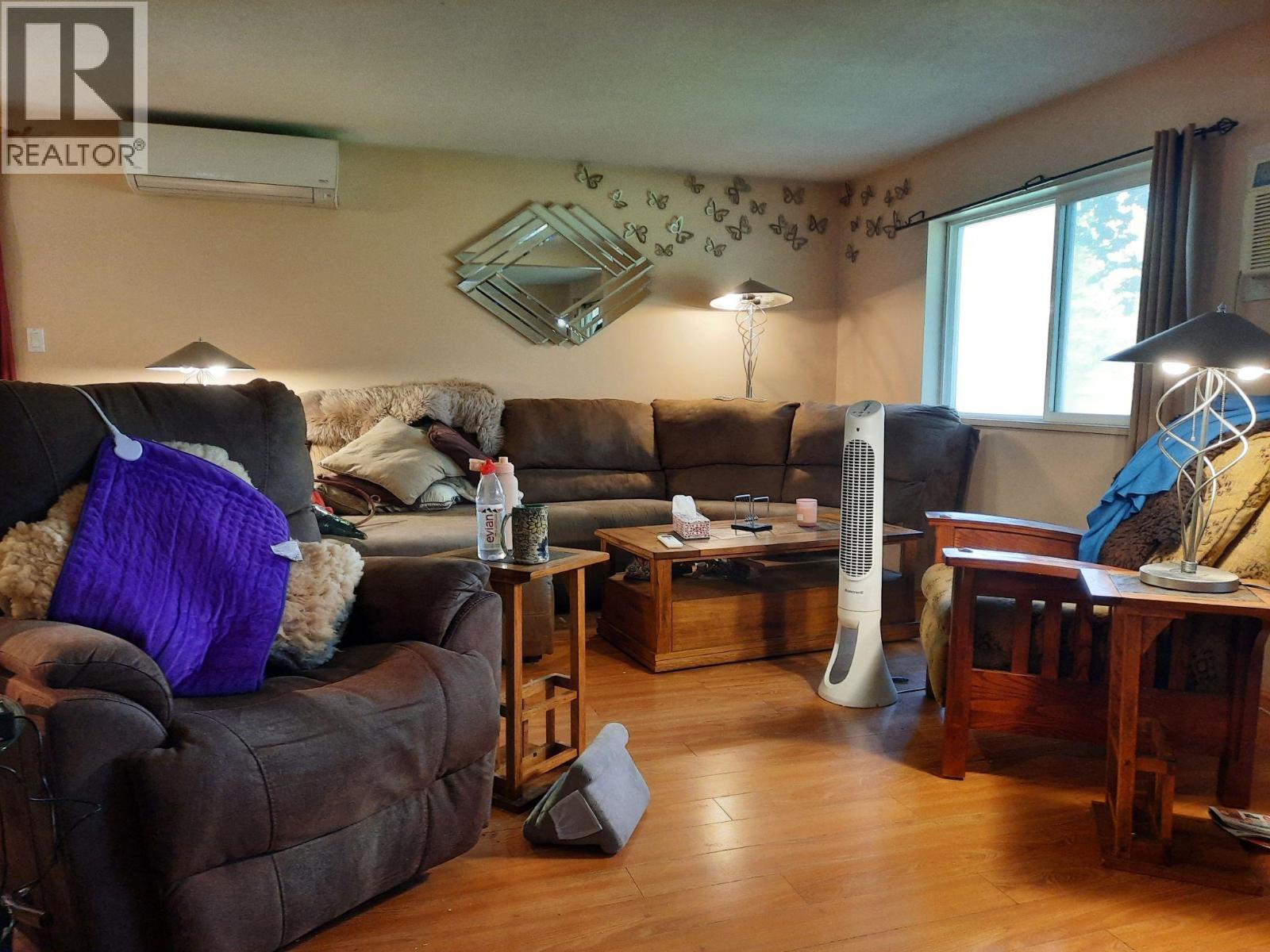 4300 Victoria Avenue E, Grand Forks, British Columbia  V0H 1H5 - Photo 5 - 10342364