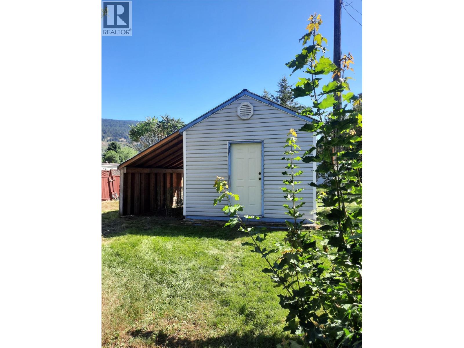 4300 Victoria Avenue E, Grand Forks, British Columbia  V0H 1H5 - Photo 24 - 10342364