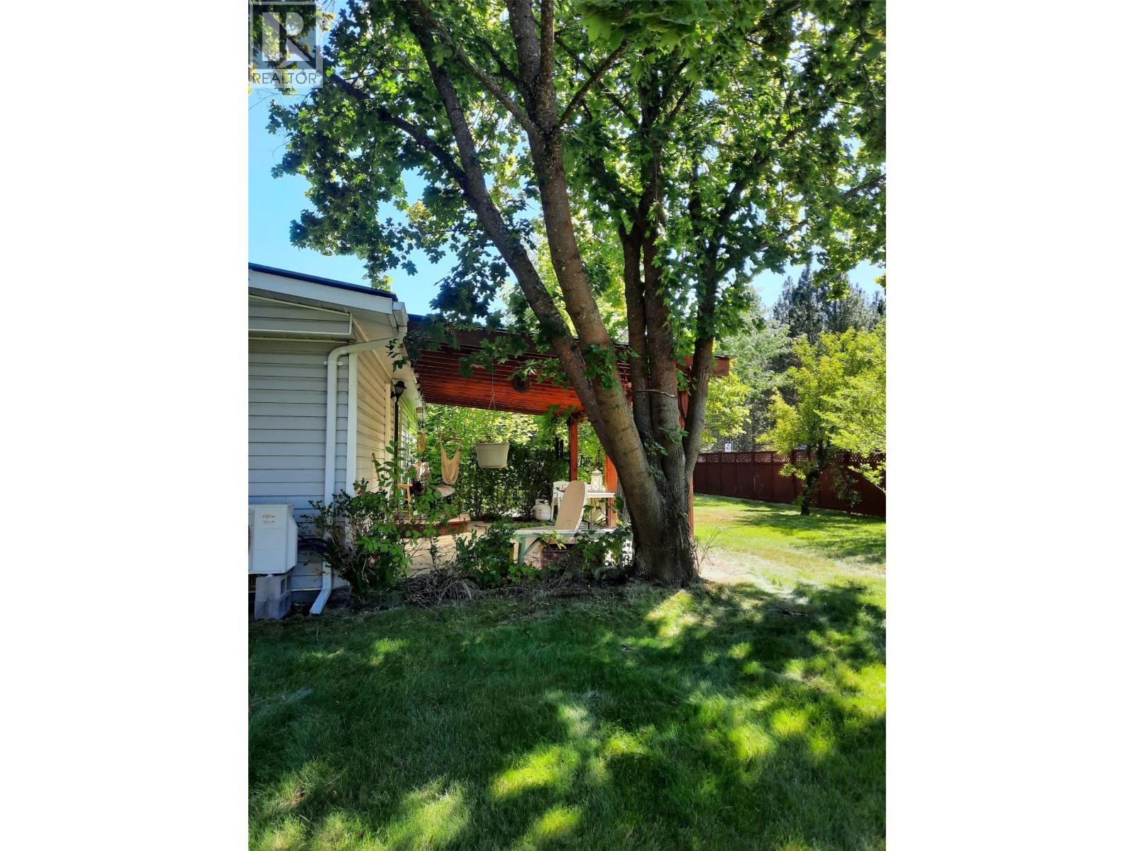 4300 Victoria Avenue E, Grand Forks, British Columbia  V0H 1H5 - Photo 18 - 10342364