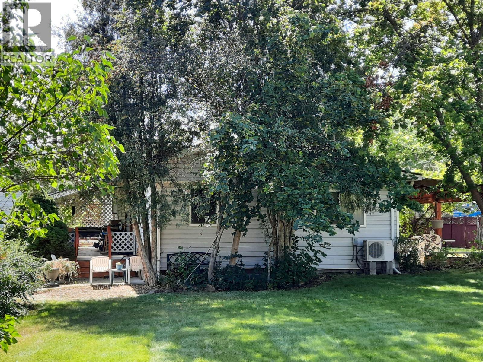 4300 Victoria Avenue E, Grand Forks, British Columbia  V0H 1H5 - Photo 28 - 10342364