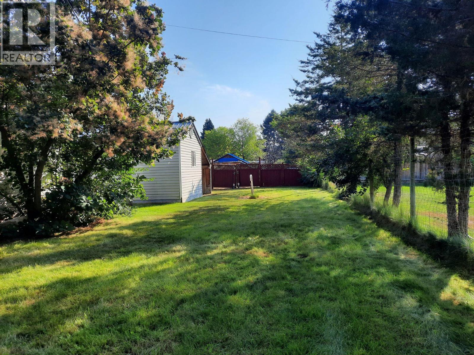 4300 Victoria Avenue E, Grand Forks, British Columbia  V0H 1H5 - Photo 38 - 10342364