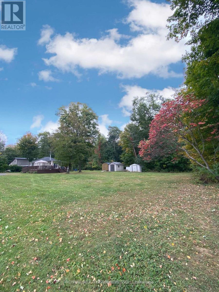 4870 Mapleview Crescent, Port Colborne, Ontario  L0S 1R0 - Photo 15 - X12364894