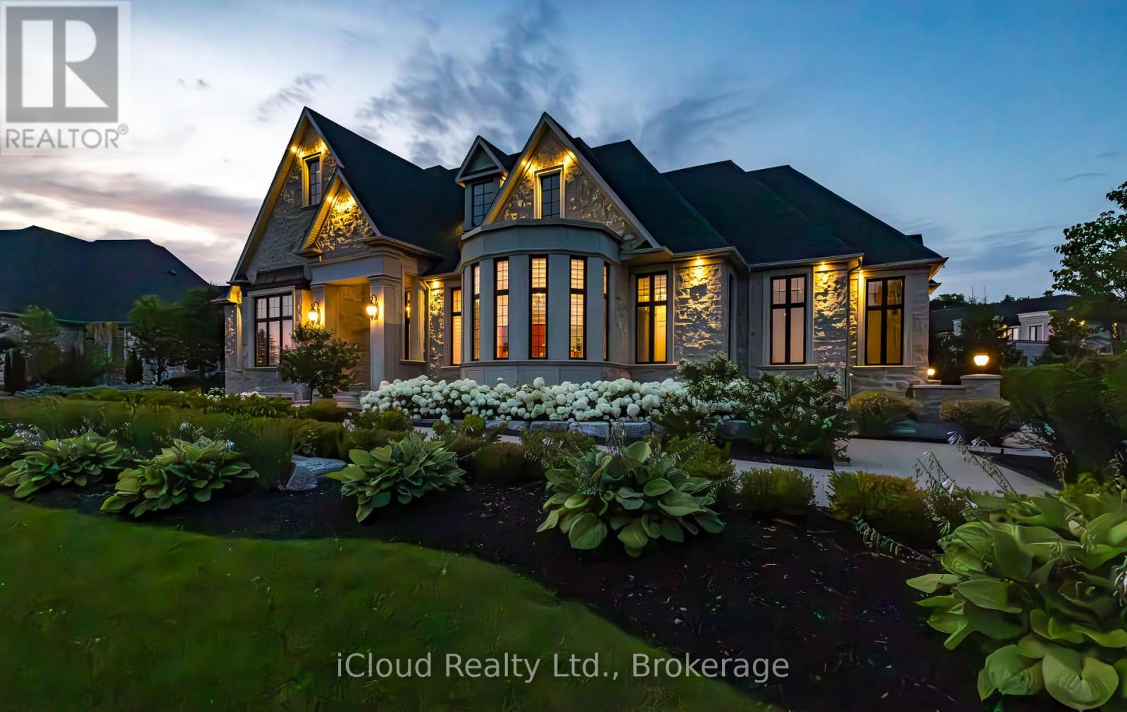 45 - 11 LAMBETH LANE, Puslinch, Ontario