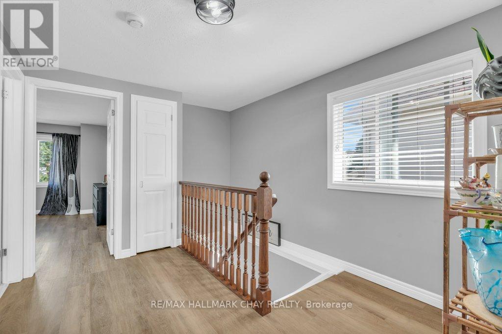 3 Davison Drive, Guelph, Ontario  N1E 0C1 - Photo 16 - X12365017