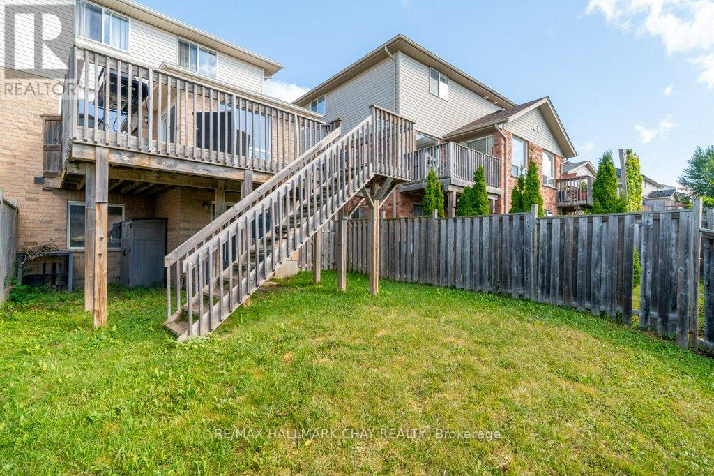 3 Davison Drive, Guelph, Ontario  N1E 0C1 - Photo 37 - X12365017