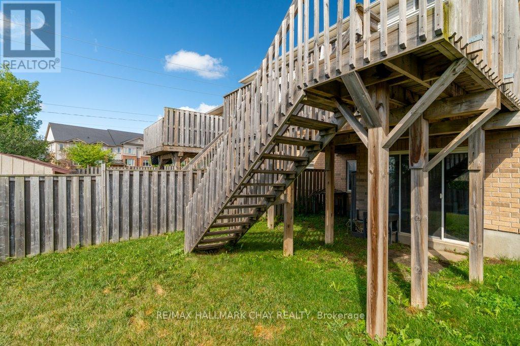3 Davison Drive, Guelph, Ontario  N1E 0C1 - Photo 39 - X12365017
