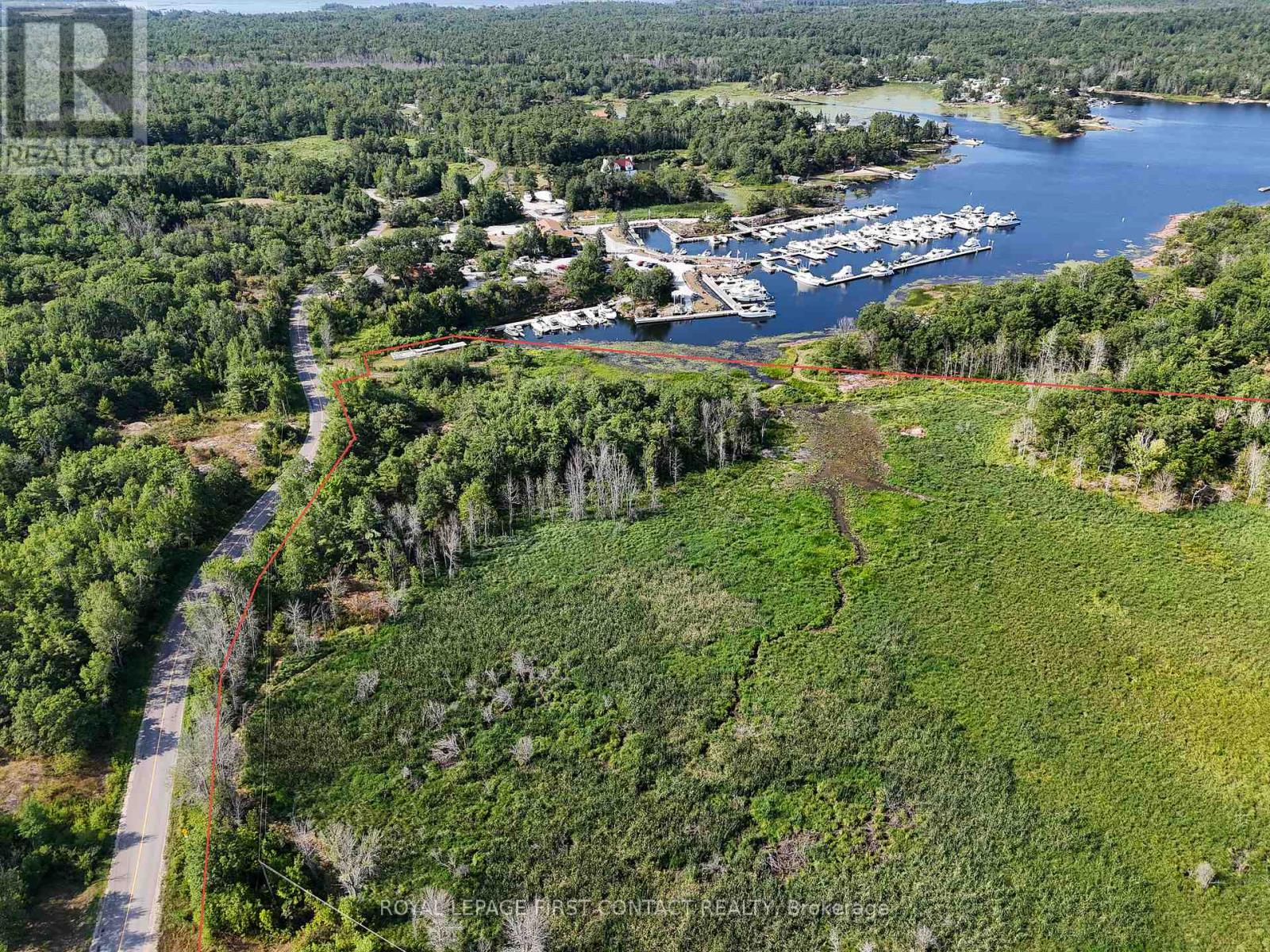 30 Birch Acres Drive, Georgian Bay, Ontario  L0K 1S0 - Photo 11 - X12365019