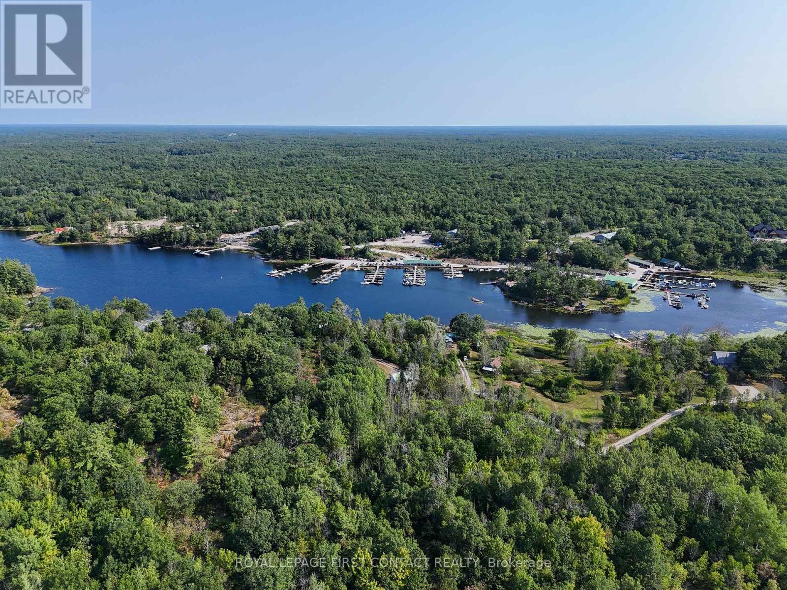 30 Birch Acres Drive, Georgian Bay, Ontario  L0K 1S0 - Photo 17 - X12365019
