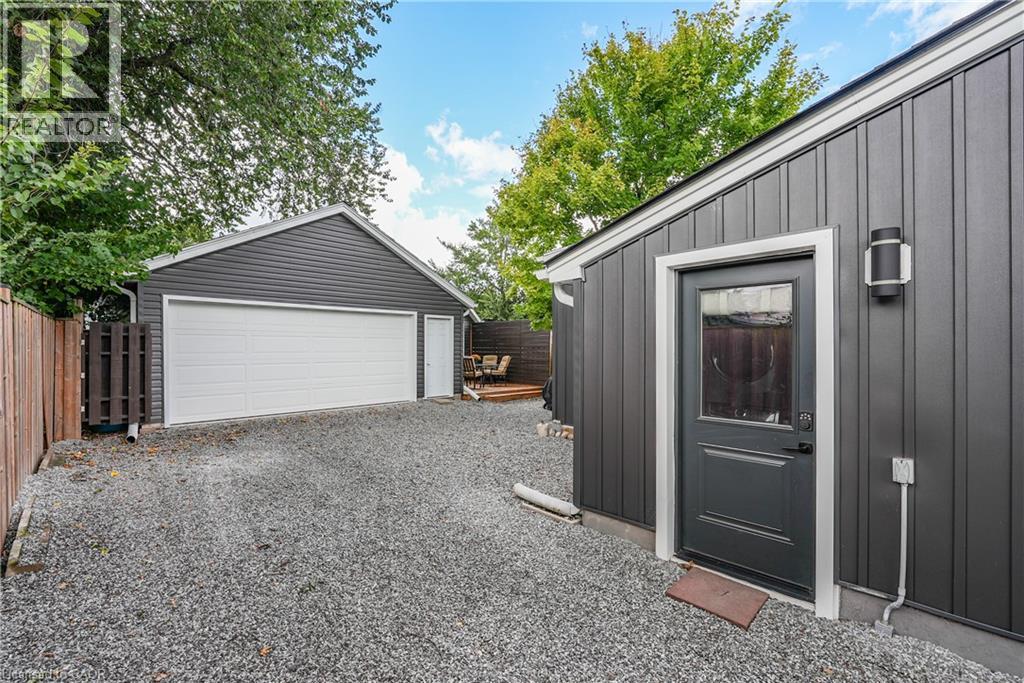 1 Waverley Road, St. Catharines, Ontario  L2M 5T5 - Photo 11 - 40763377
