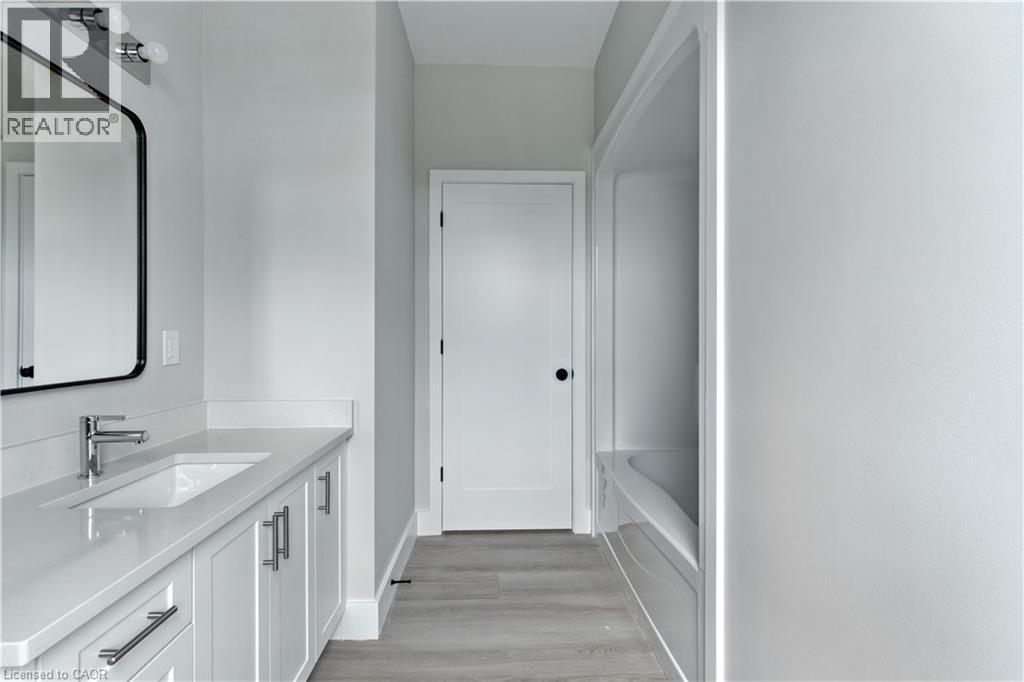 89 Durham Street Unit# 301, Port Colborne, Ontario  L3K 1C9 - Photo 9 - 40762696